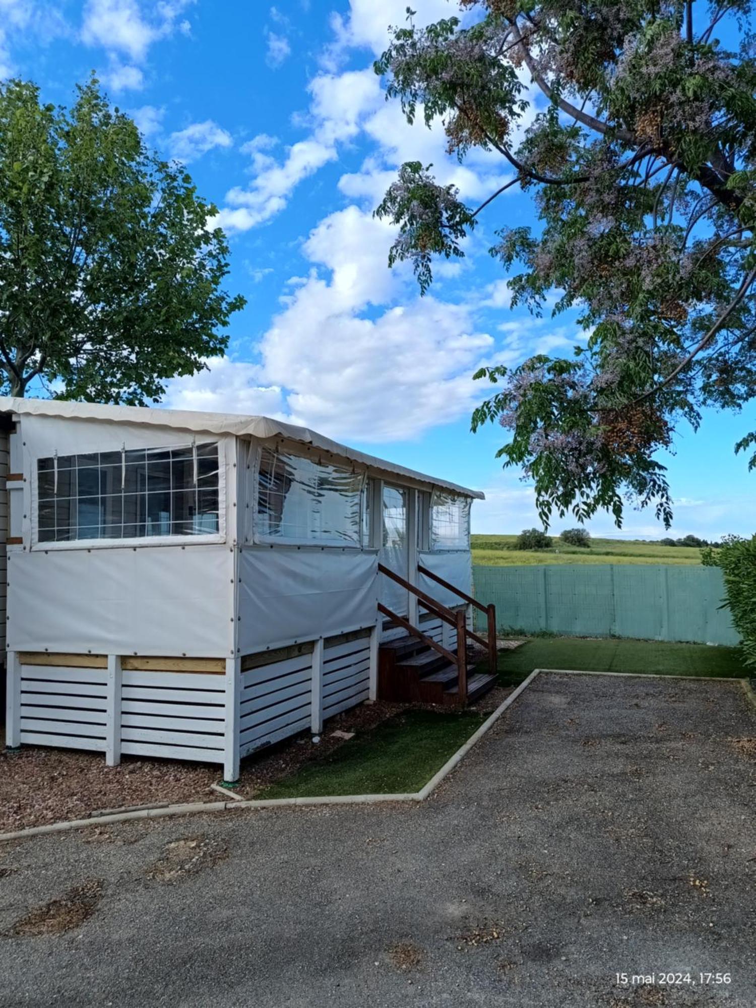 Camping Les Sables Du Midi A Valras Plage Hotell Exteriör bild